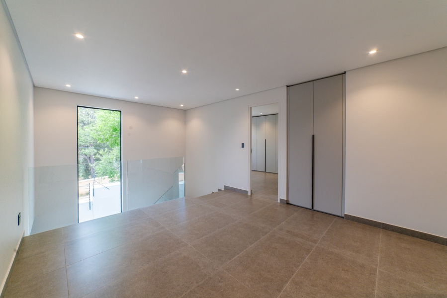 4 Bedroom Property for Sale in Bryanston East Gauteng