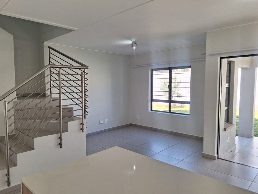 To Let 3 Bedroom Property for Rent in Fourways Gauteng