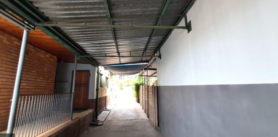 4 Bedroom Property for Sale in Pretoria Gardens Gauteng