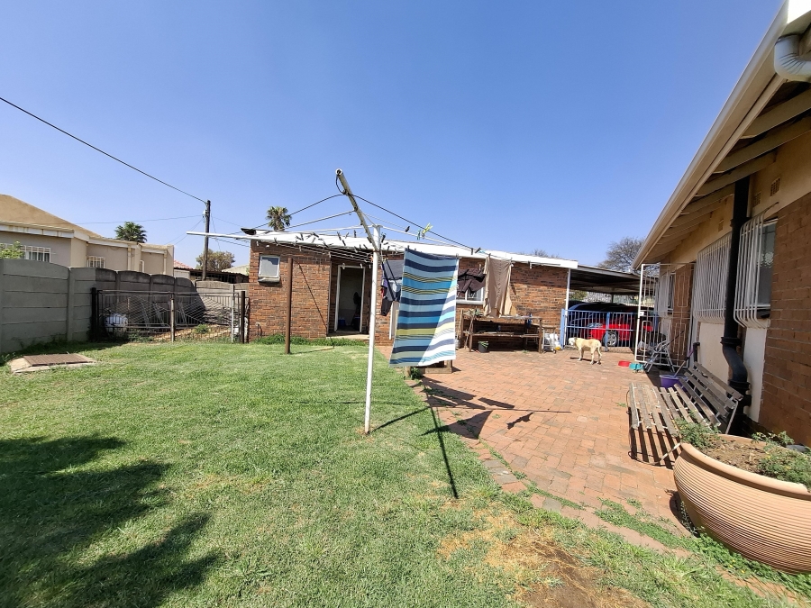 3 Bedroom Property for Sale in Dal Fouche Gauteng