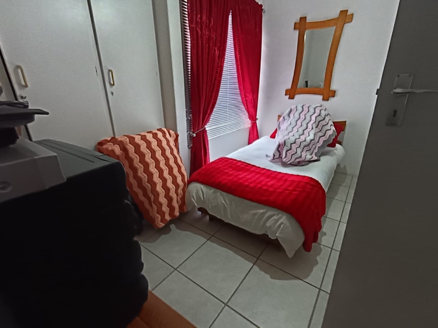 2 Bedroom Property for Sale in Eike Park Gauteng