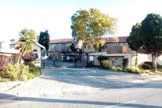 To Let 3 Bedroom Property for Rent in Vorna Valley Gauteng