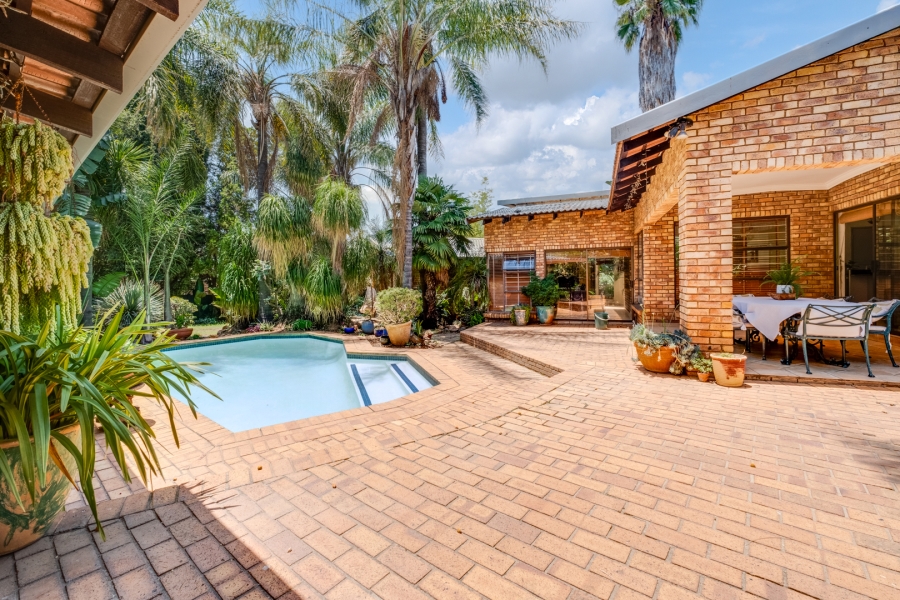 To Let 4 Bedroom Property for Rent in Northwold Gauteng