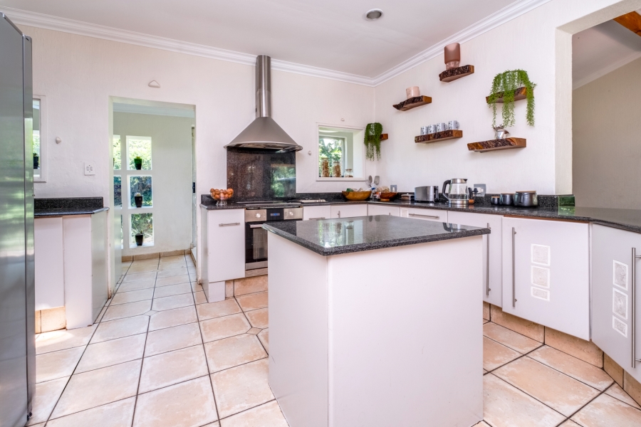 To Let 4 Bedroom Property for Rent in Northwold Gauteng