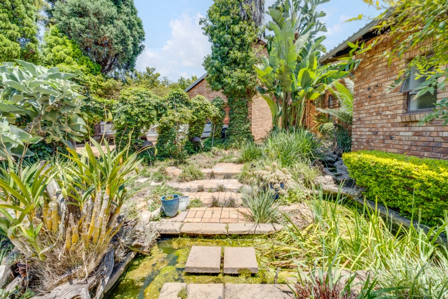 To Let 4 Bedroom Property for Rent in Northwold Gauteng