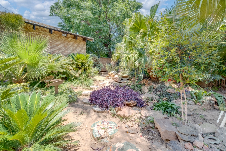 To Let 4 Bedroom Property for Rent in Northwold Gauteng