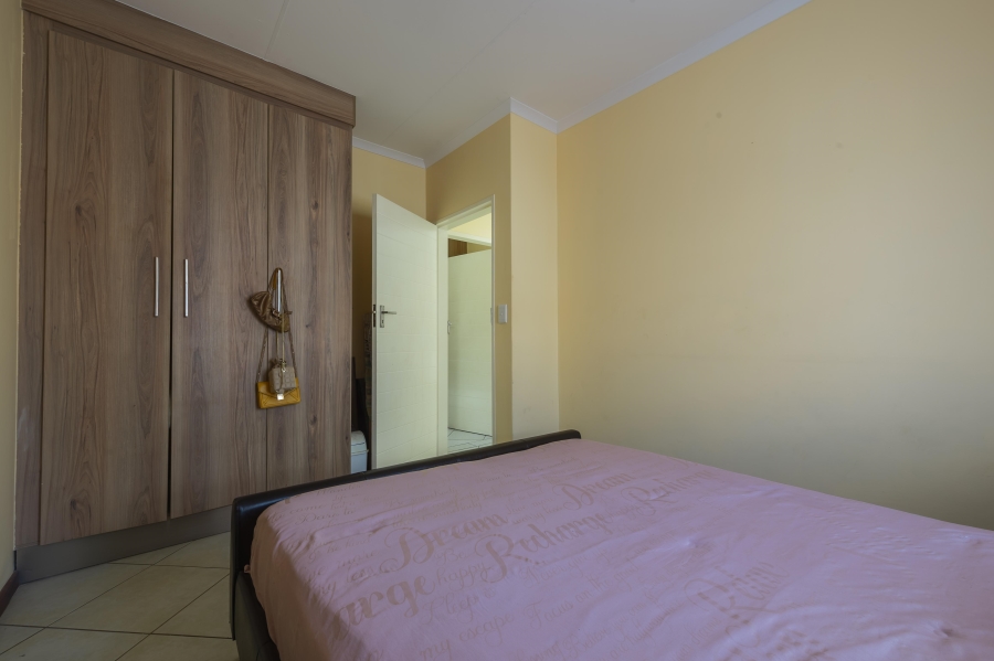 To Let 3 Bedroom Property for Rent in Monavoni Gauteng