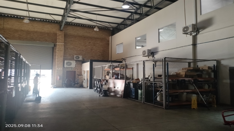 To Let commercial Property for Rent in North Riding Gauteng