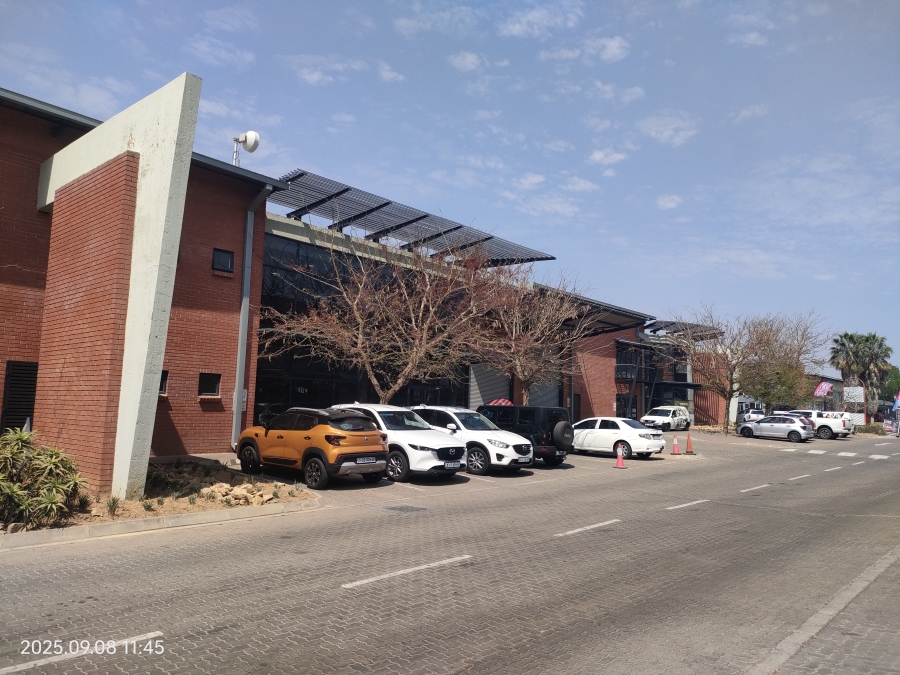 To Let commercial Property for Rent in North Riding Gauteng