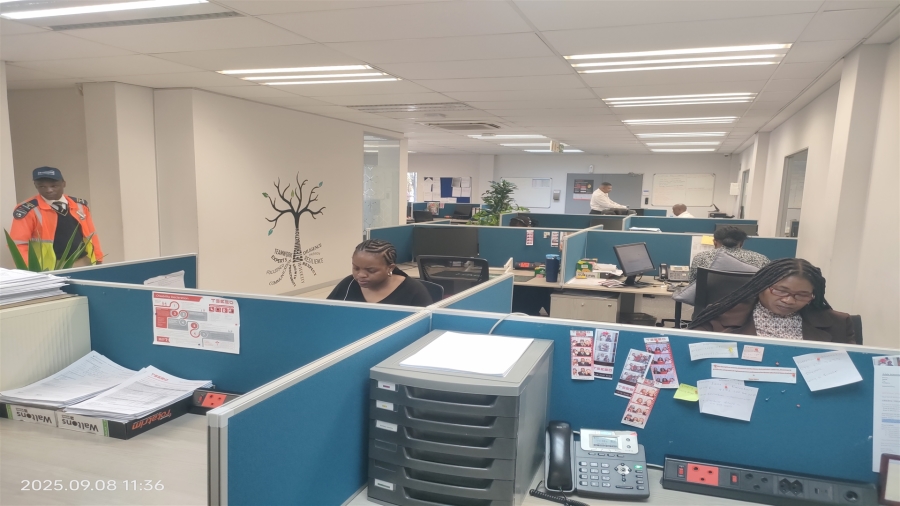 To Let commercial Property for Rent in North Riding Gauteng