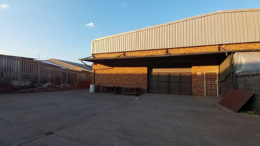 To Let commercial Property for Rent in Sunderland Ridge Gauteng