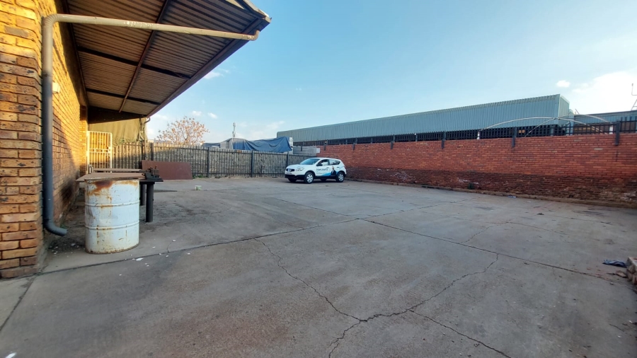 To Let commercial Property for Rent in Sunderland Ridge Gauteng