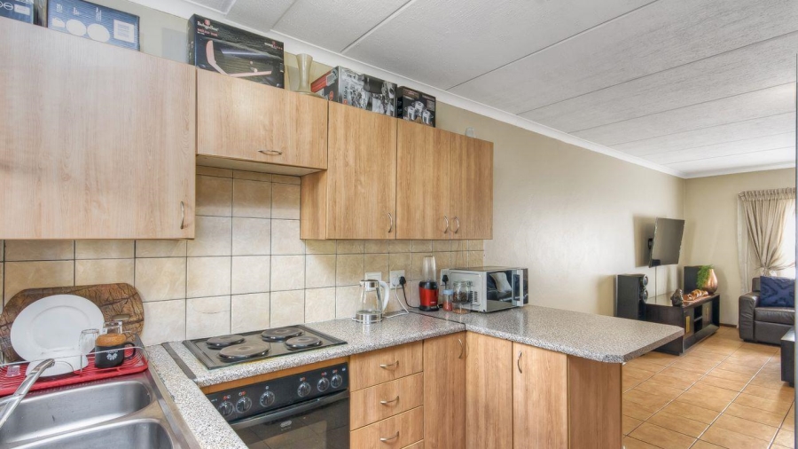 2 Bedroom Property for Sale in Carlswald Gauteng