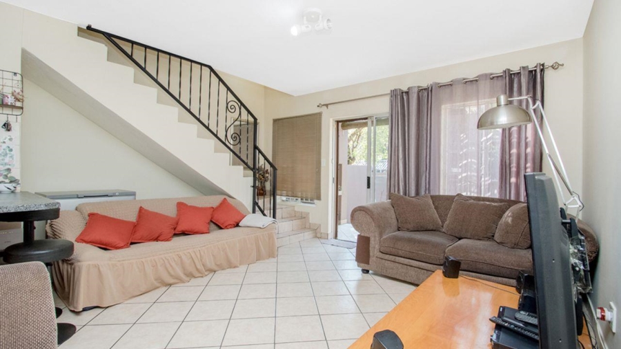 2 Bedroom Property for Sale in Vorna Valley Gauteng
