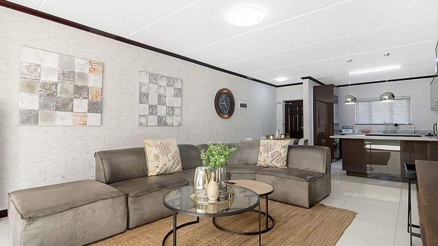 3 Bedroom Property for Sale in Carlswald Gauteng