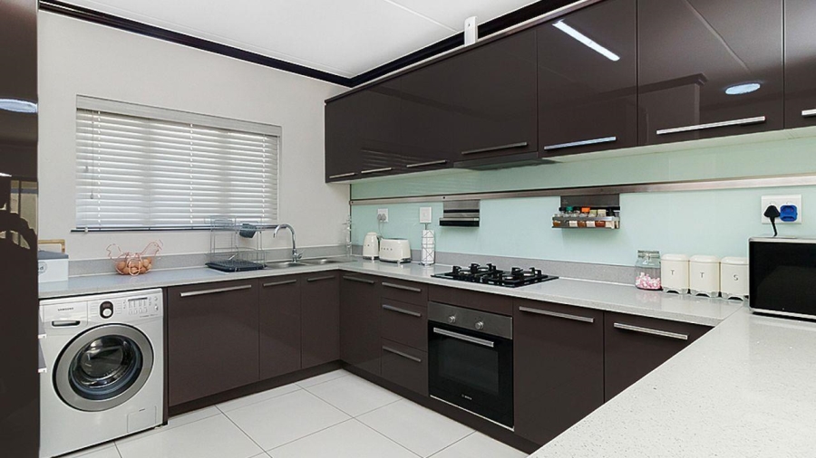 3 Bedroom Property for Sale in Carlswald Gauteng