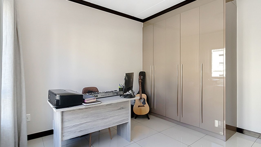 3 Bedroom Property for Sale in Carlswald Gauteng
