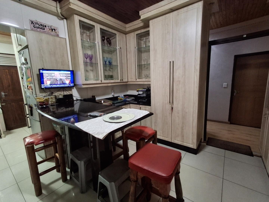 3 Bedroom Property for Sale in Bezuidenhout Valley Gauteng