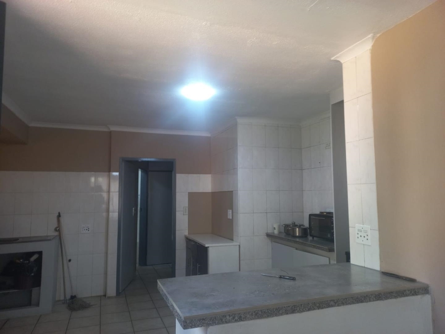 7 Bedroom Property for Sale in Bramley Gauteng