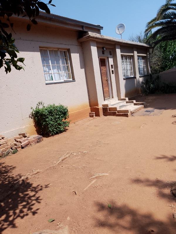 7 Bedroom Property for Sale in Bramley Gauteng