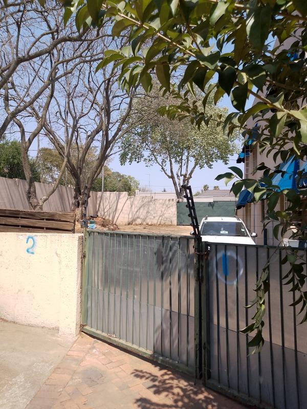 7 Bedroom Property for Sale in Bramley Gauteng