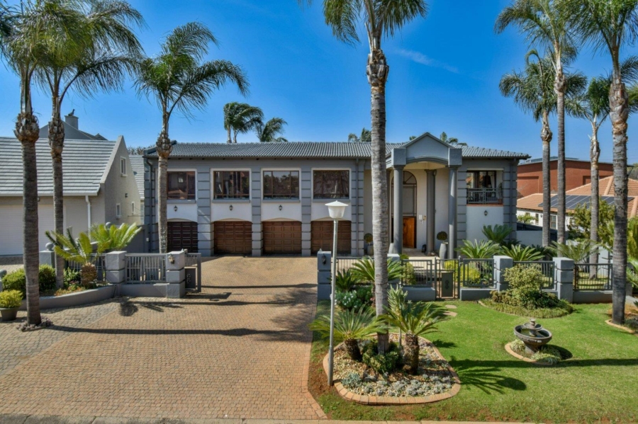 4 Bedroom Property for Sale in Woodhill Estate Gauteng