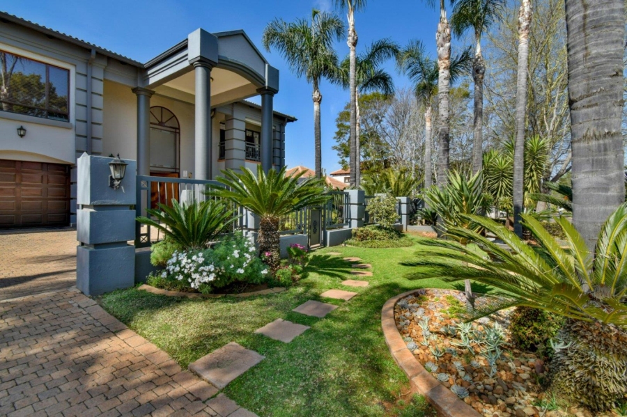 4 Bedroom Property for Sale in Woodhill Estate Gauteng