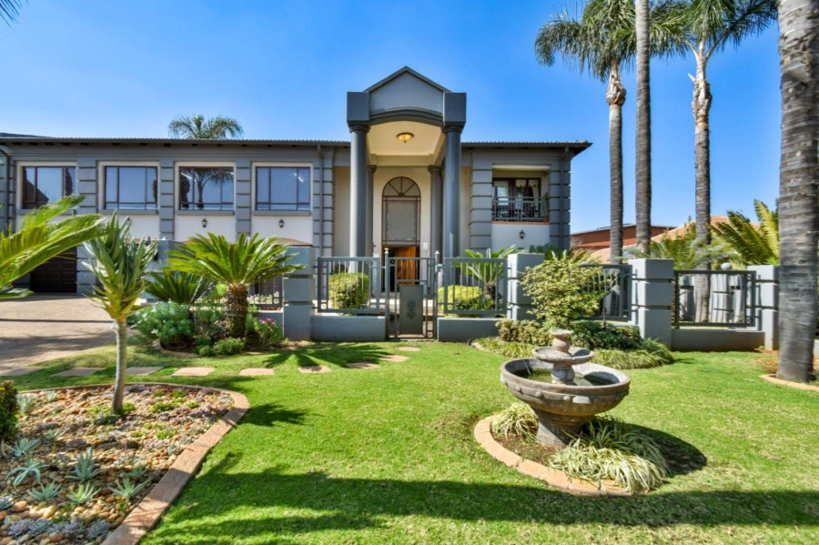 4 Bedroom Property for Sale in Woodhill Estate Gauteng