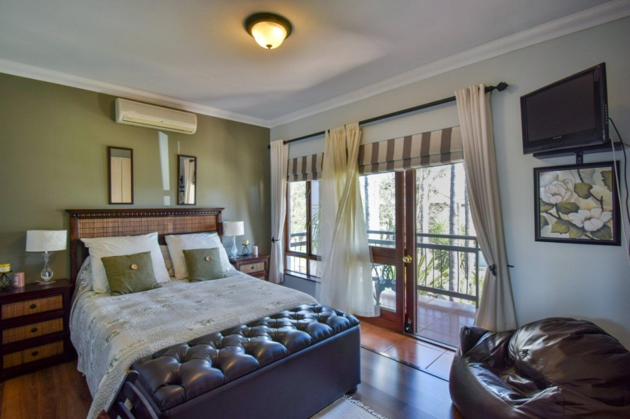 4 Bedroom Property for Sale in Woodhill Estate Gauteng