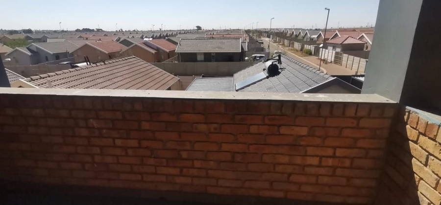 2 Bedroom Property for Sale in Sky City Gauteng