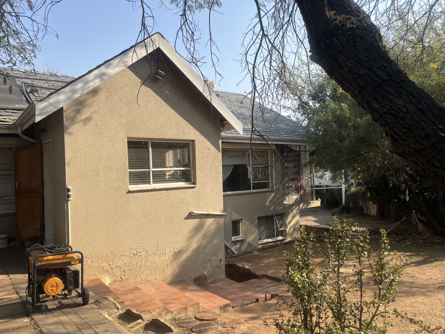 4 Bedroom Property for Sale in Glenvista Gauteng
