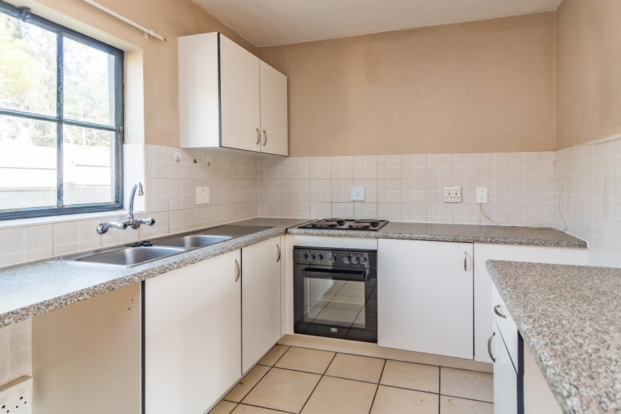 1 Bedroom Property for Sale in Helderkruin Gauteng