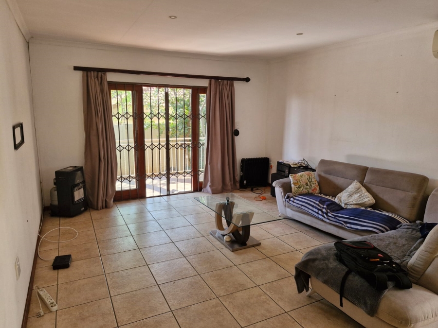 2 Bedroom Property for Sale in Barbeque Downs Gauteng