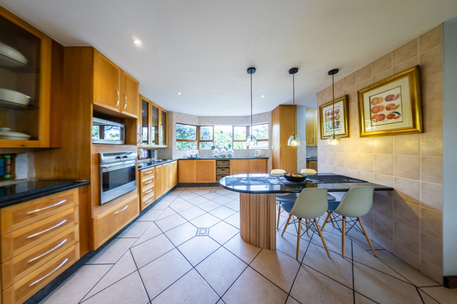 4 Bedroom Property for Sale in Eldoraigne Gauteng