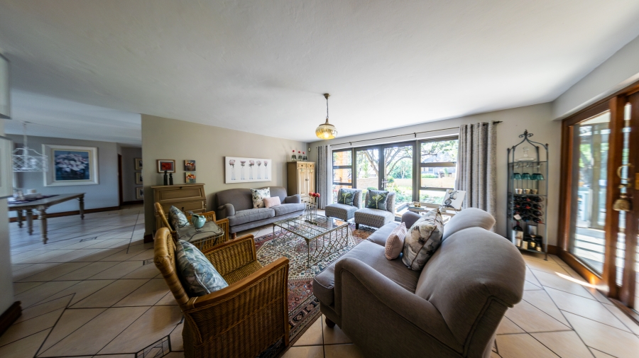 4 Bedroom Property for Sale in Eldoraigne Gauteng