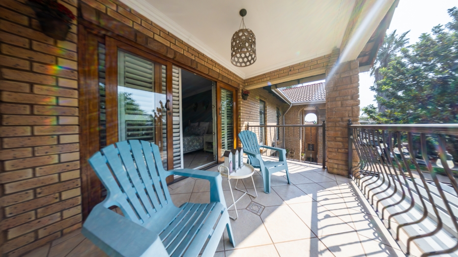4 Bedroom Property for Sale in Eldoraigne Gauteng