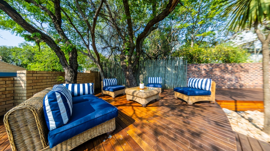 4 Bedroom Property for Sale in Eldoraigne Gauteng