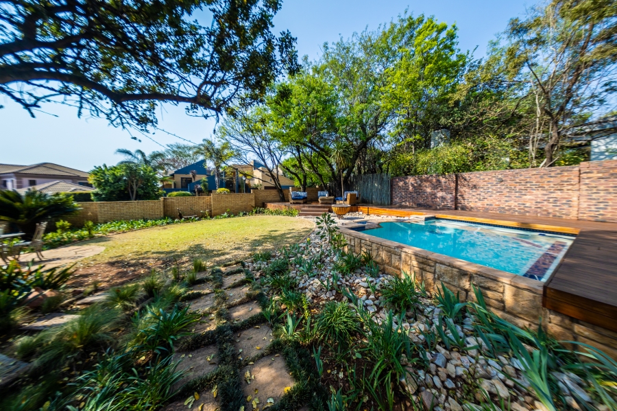 4 Bedroom Property for Sale in Eldoraigne Gauteng