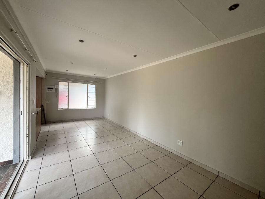 To Let 1 Bedroom Property for Rent in Pine Park Gauteng