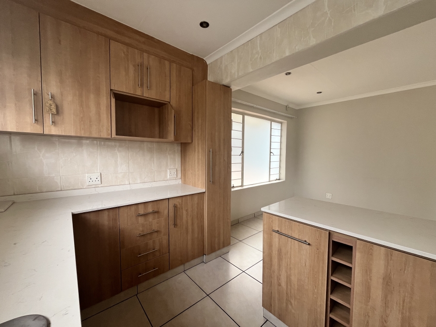 To Let 1 Bedroom Property for Rent in Pine Park Gauteng