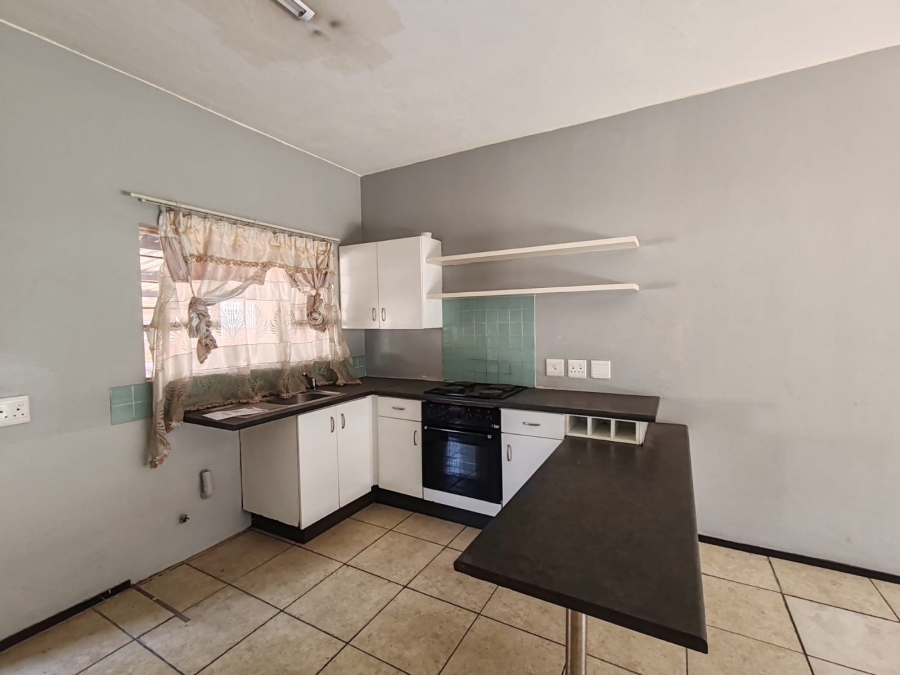 2 Bedroom Property for Sale in Brenthurst Gauteng