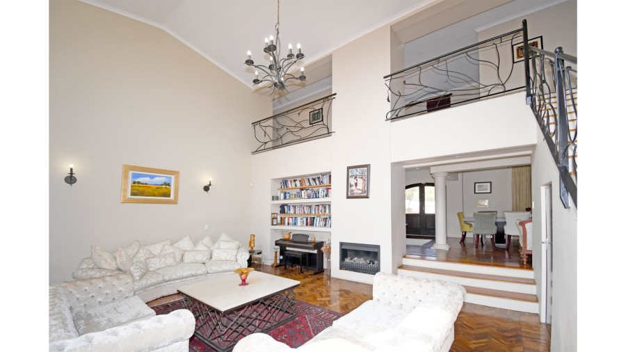 4 Bedroom Property for Sale in Blue Hills Country Estate Gauteng