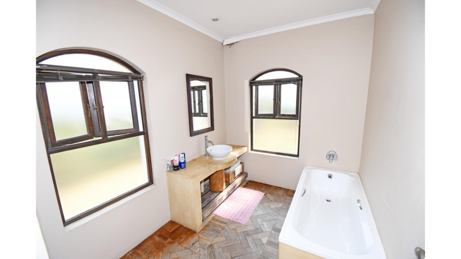 4 Bedroom Property for Sale in Blue Hills Country Estate Gauteng
