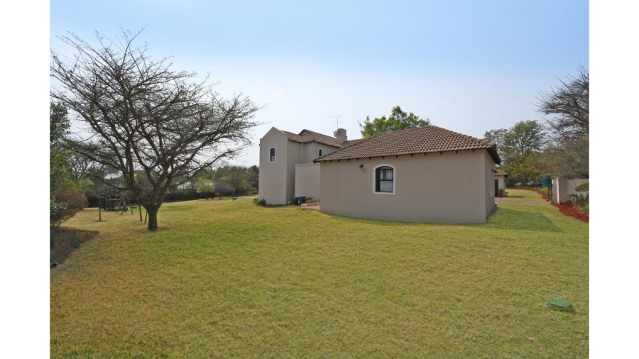 4 Bedroom Property for Sale in Blue Hills Country Estate Gauteng