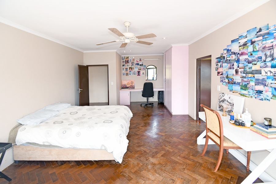 4 Bedroom Property for Sale in Blue Hills Country Estate Gauteng