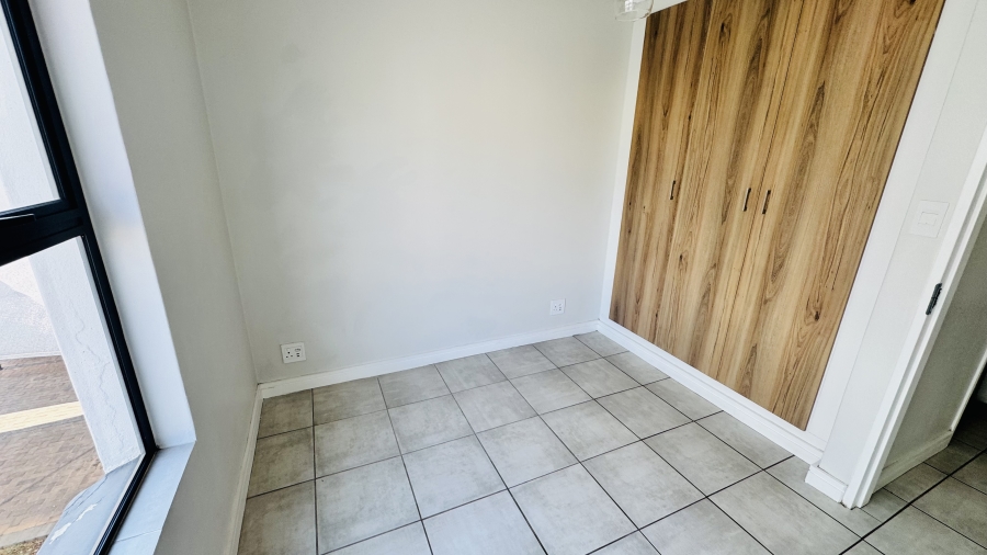 To Let 3 Bedroom Property for Rent in Linbro Park Gauteng