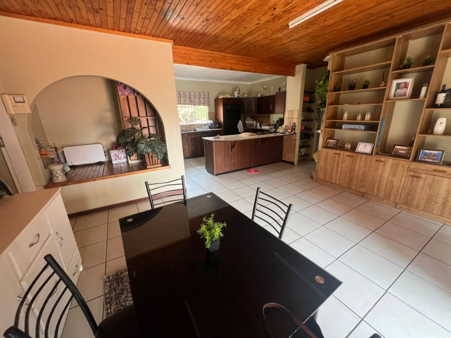 3 Bedroom Property for Sale in Garsfontein Gauteng