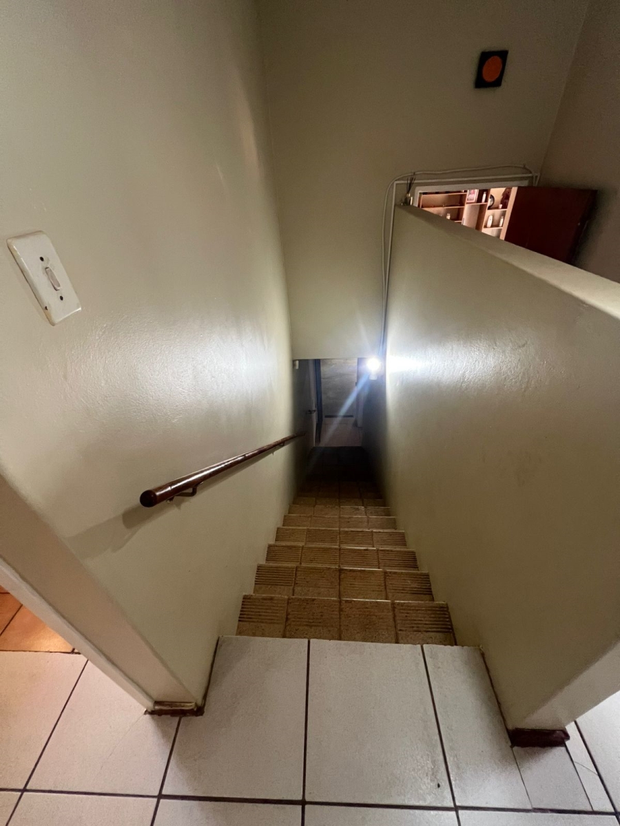 3 Bedroom Property for Sale in Garsfontein Gauteng