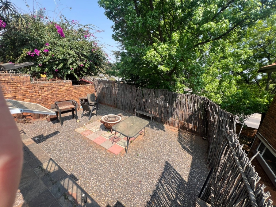 3 Bedroom Property for Sale in Garsfontein Gauteng