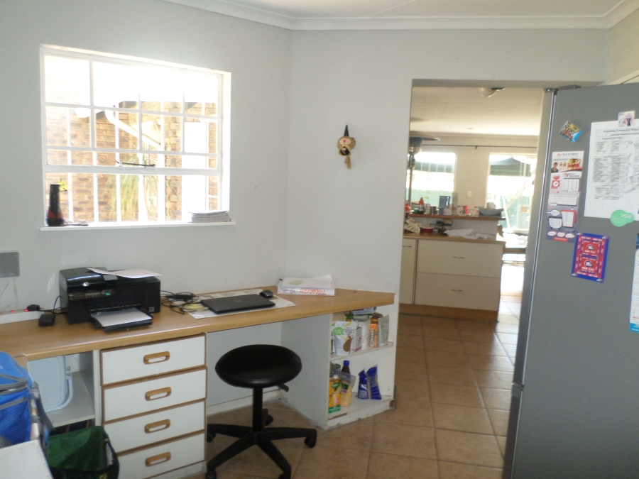 To Let 4 Bedroom Property for Rent in Randpark Ridge Gauteng